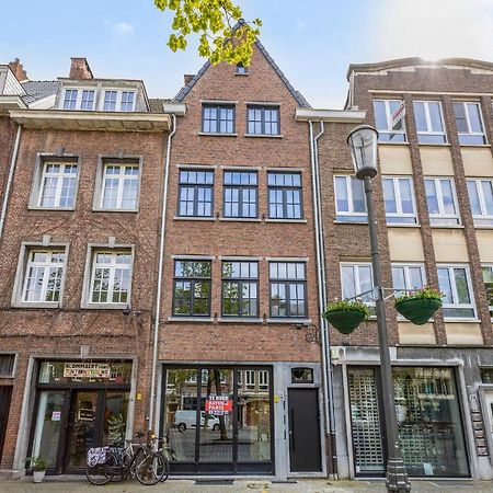 Appartamento Vrijdagmarkt By Lit D'Art Anversa Esterno foto