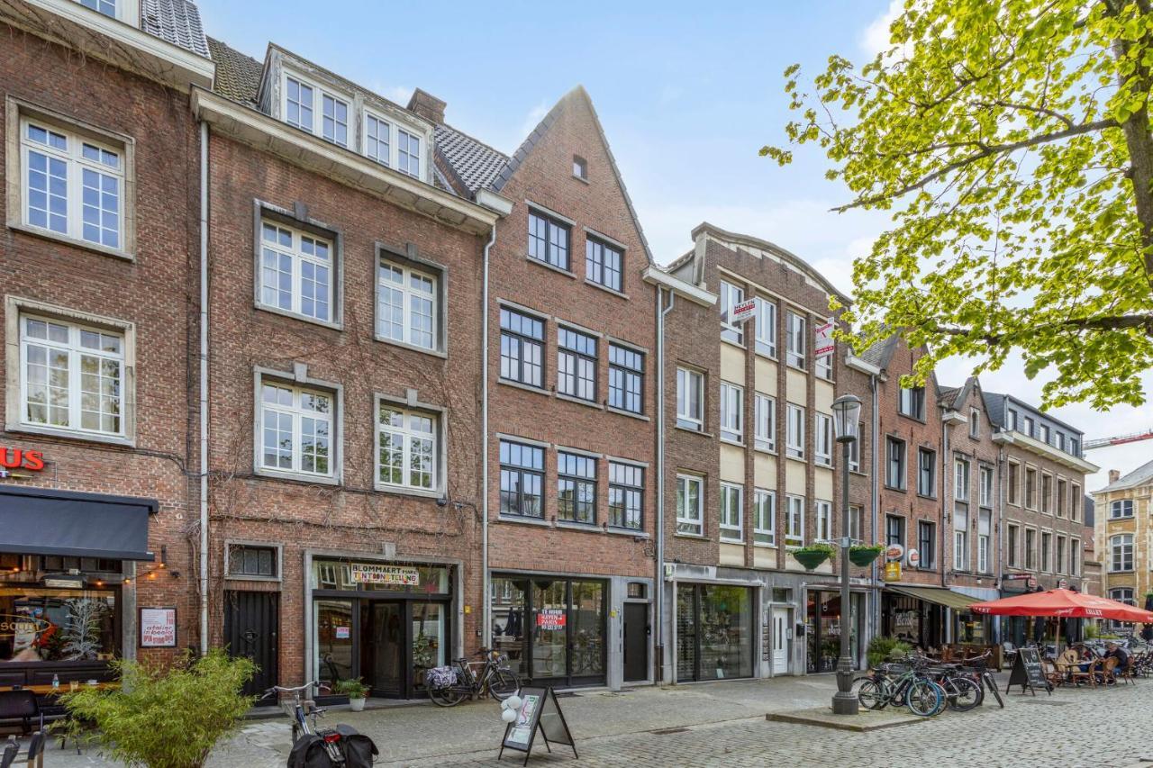 Appartamento Vrijdagmarkt By Lit D'Art Anversa Esterno foto